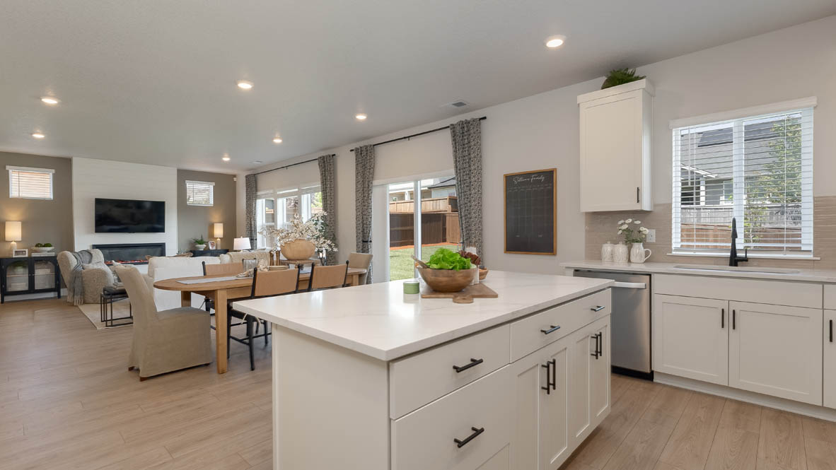 Sorrento Estates kitchen