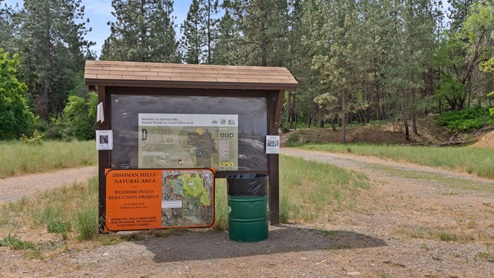 A photo of Dishman Hills Natural Area.