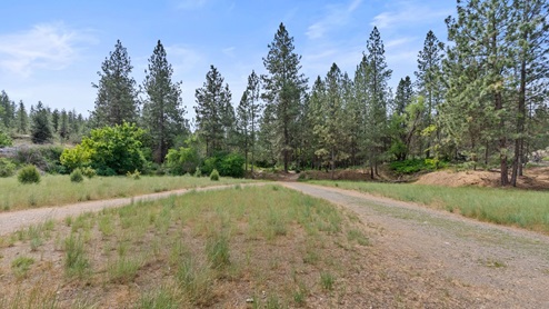 A photo of Dishman Hills Natural Area.