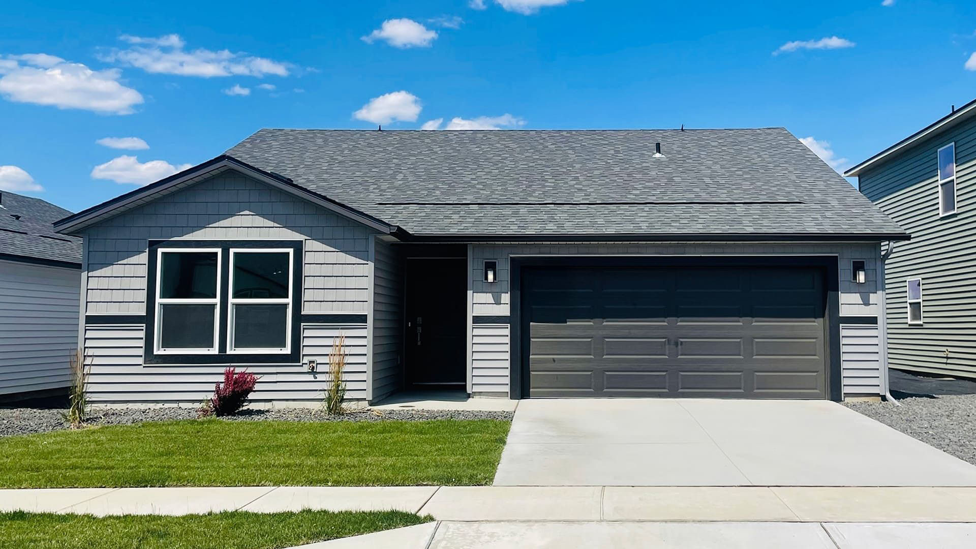 13553 W Sprague Ave exterior