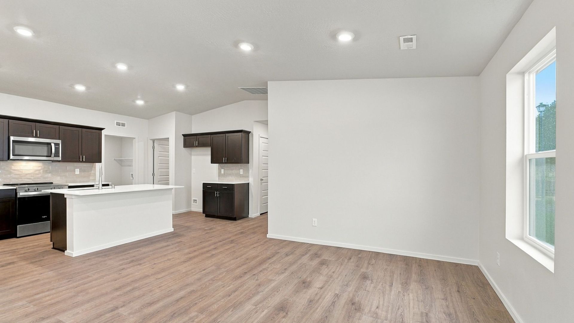 New homes for sale in Deer Park, new construction, new homebuilder, zillow