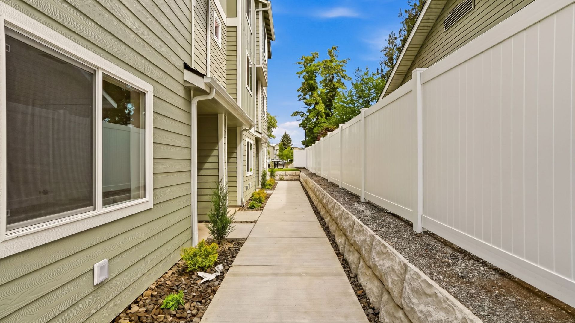 New homes for sale in Coeur d'Alene, new construction, new townhomes, new condos, Zillow