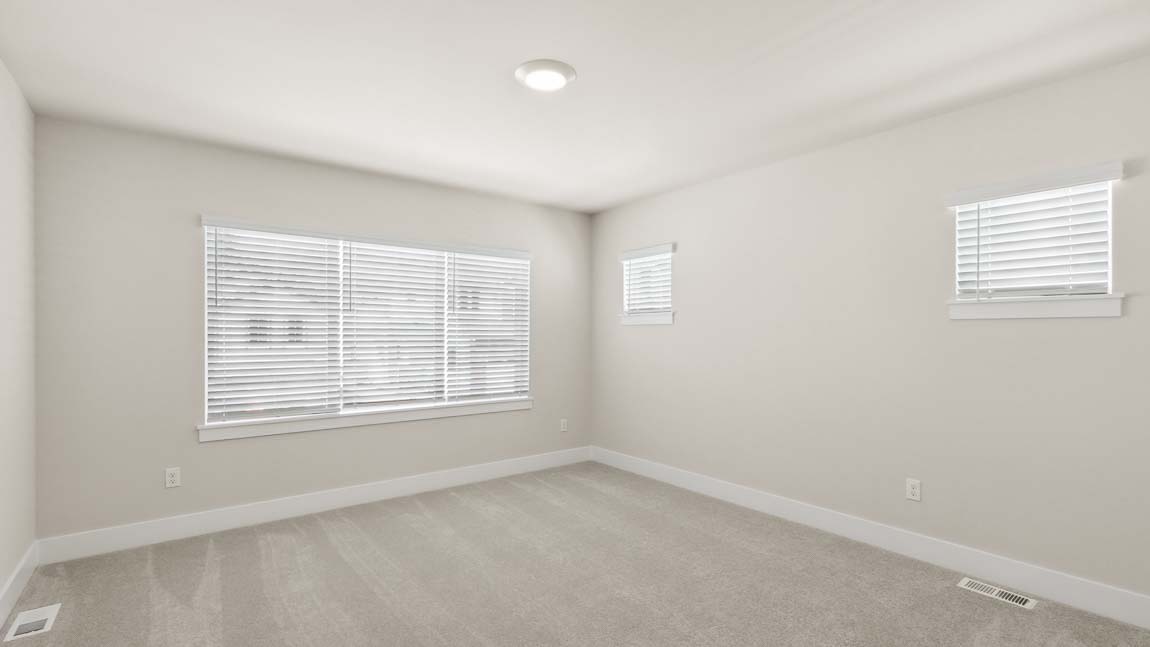 Large bedroom four perfect for a kid’s room