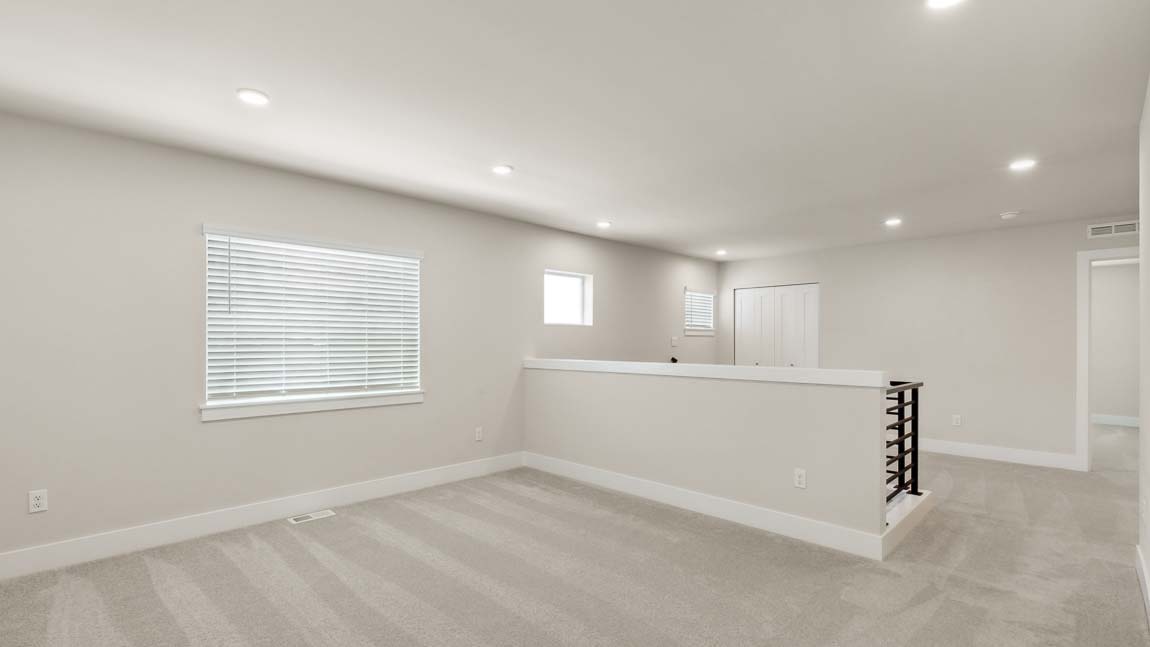 Upper floor loft space