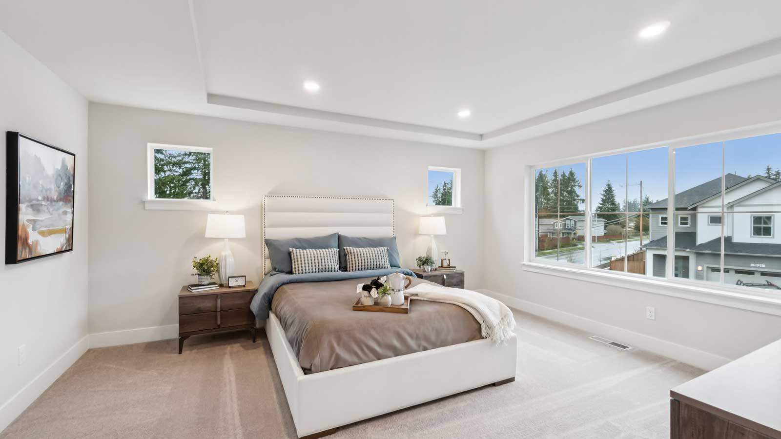 Large Primary suite with lots of natural light