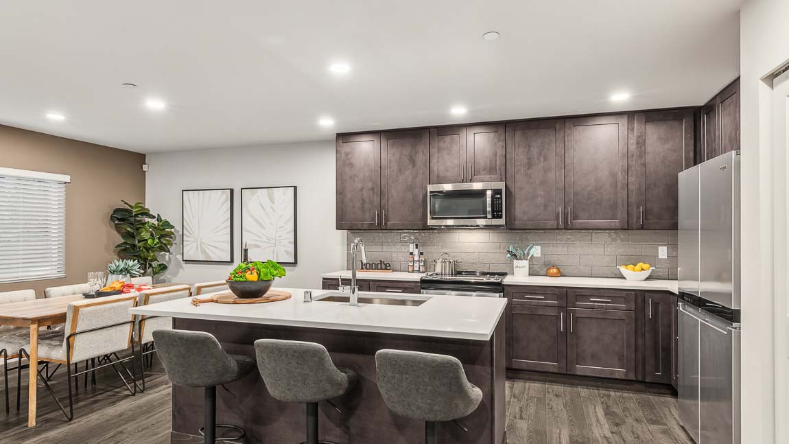 Thelon kitchen and dining room