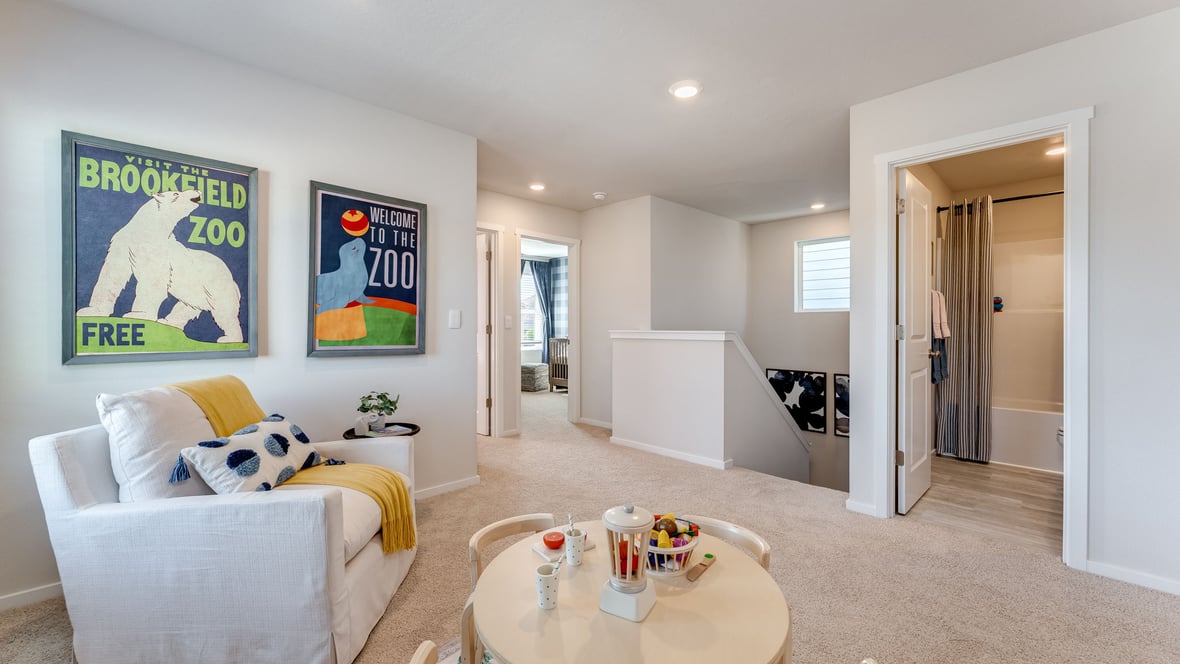 Loft area wall-to-wall carpet