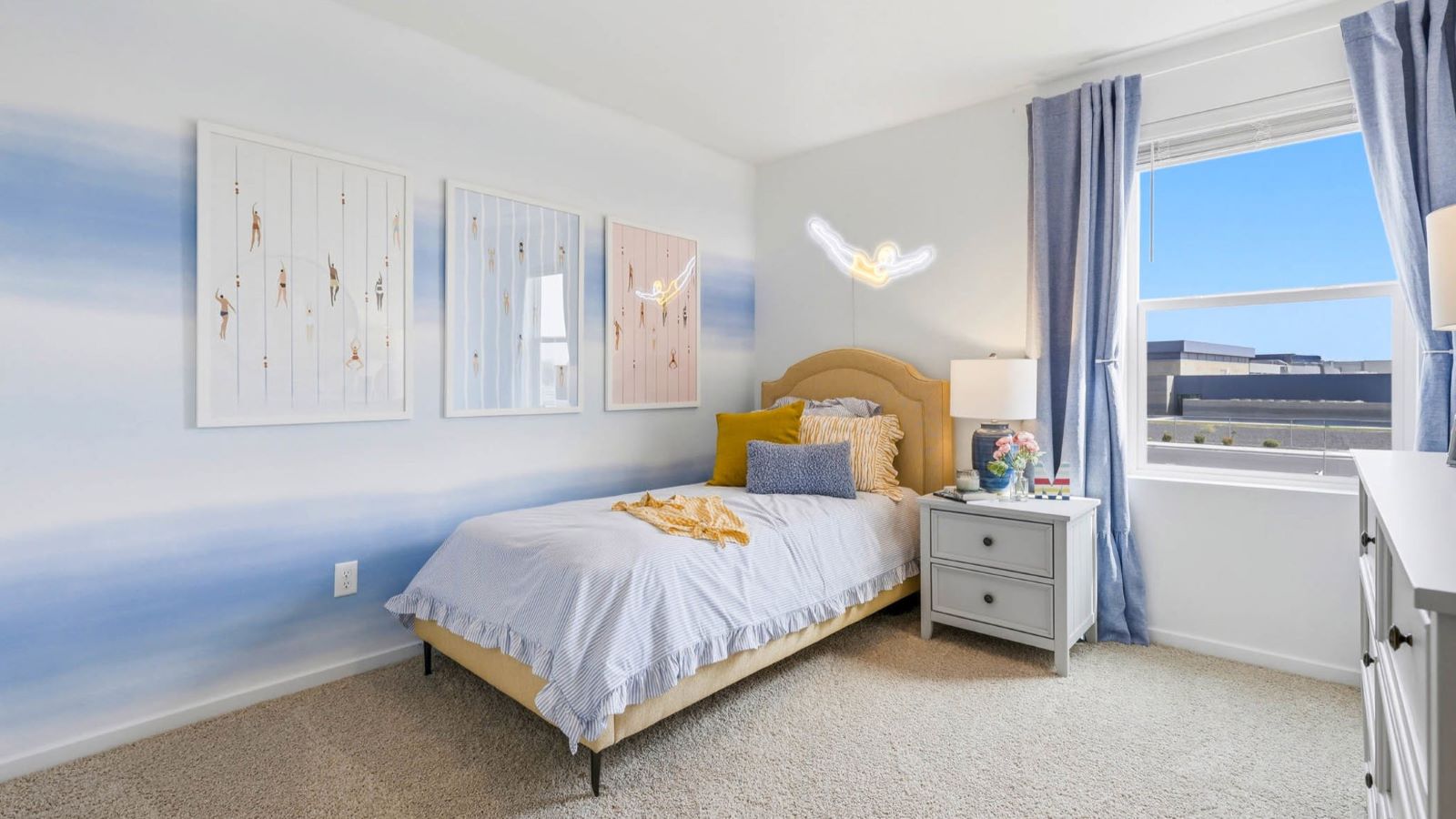 Bedroom with wall-to-wall carpet and a closet