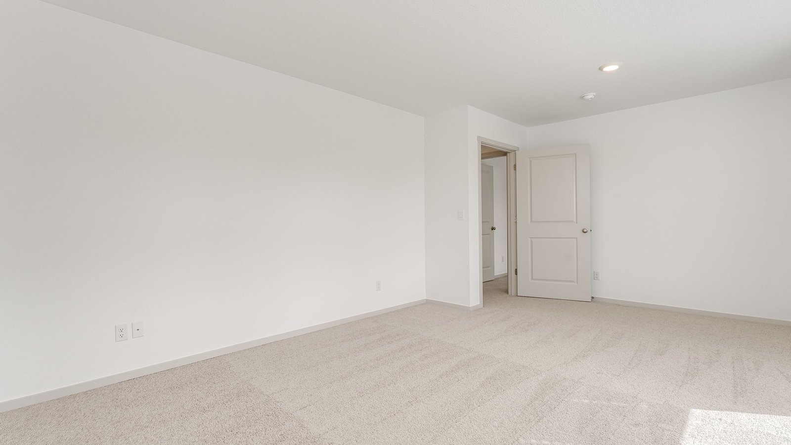 Bonus room with wall-to-wall carpet
