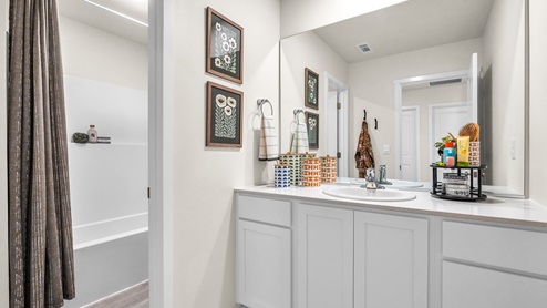 Ngossi Ridge Floor Plan in The Orchards at Goose Ridge Estates | Richland, WA | D.R ...