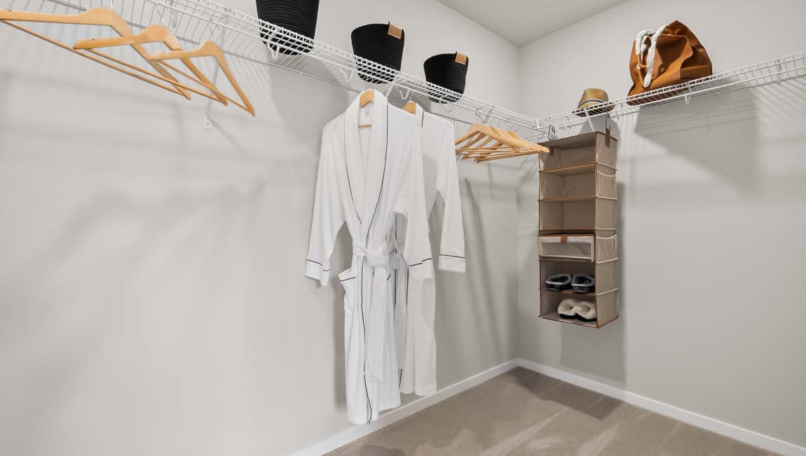 primary suite closet