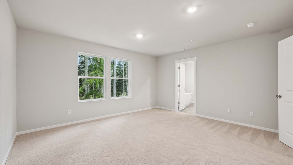 primary suite bedroom