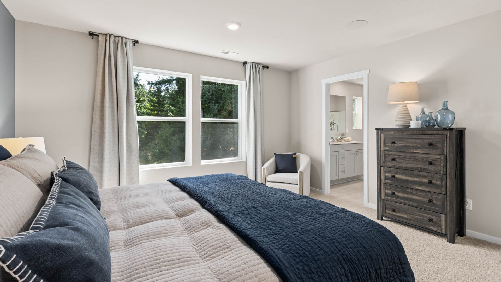 primary suite bedroom