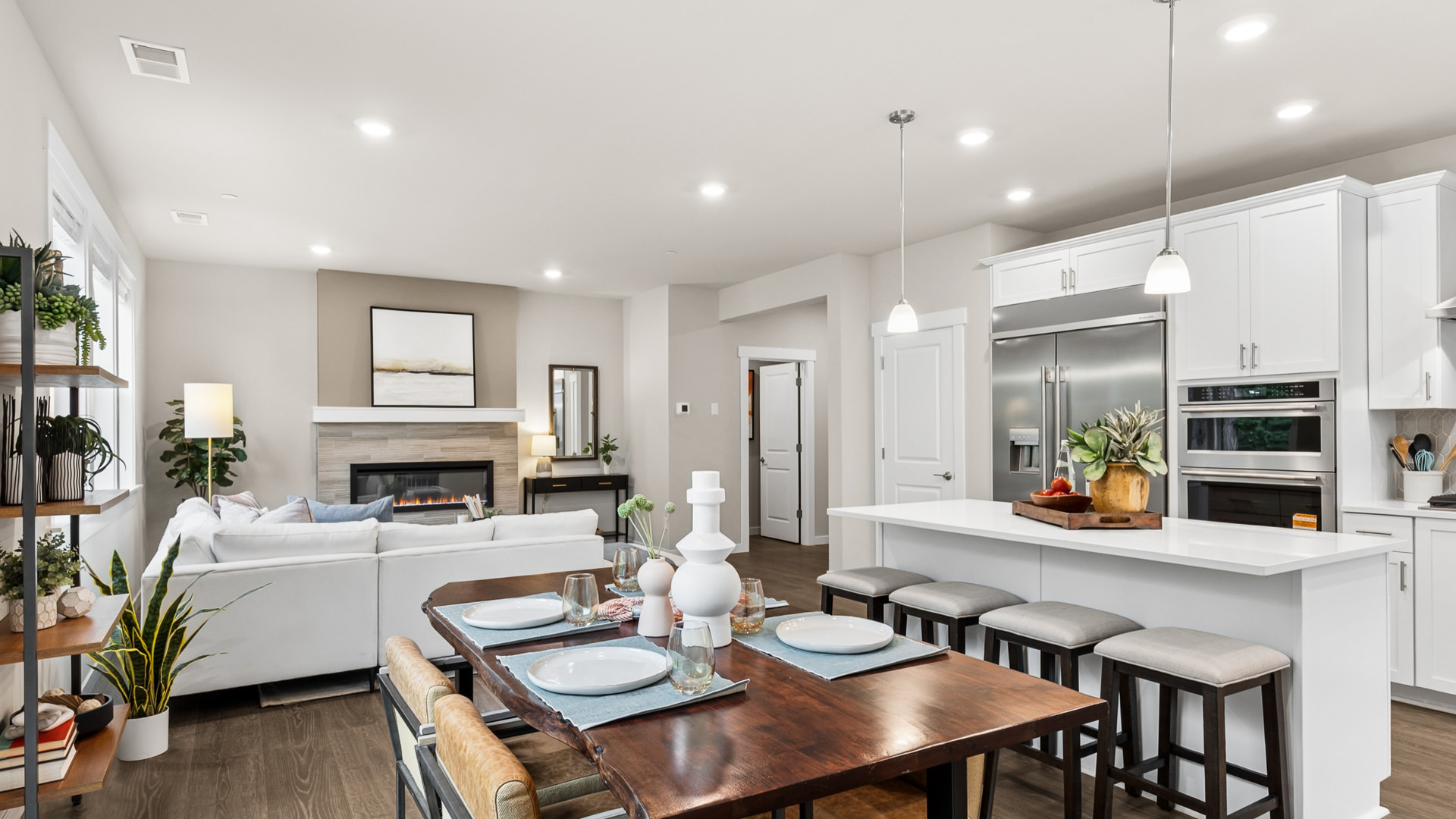 open floor common area
