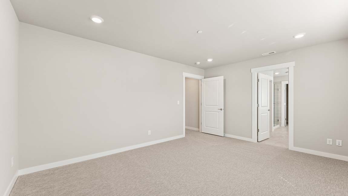 primary suite bedroom