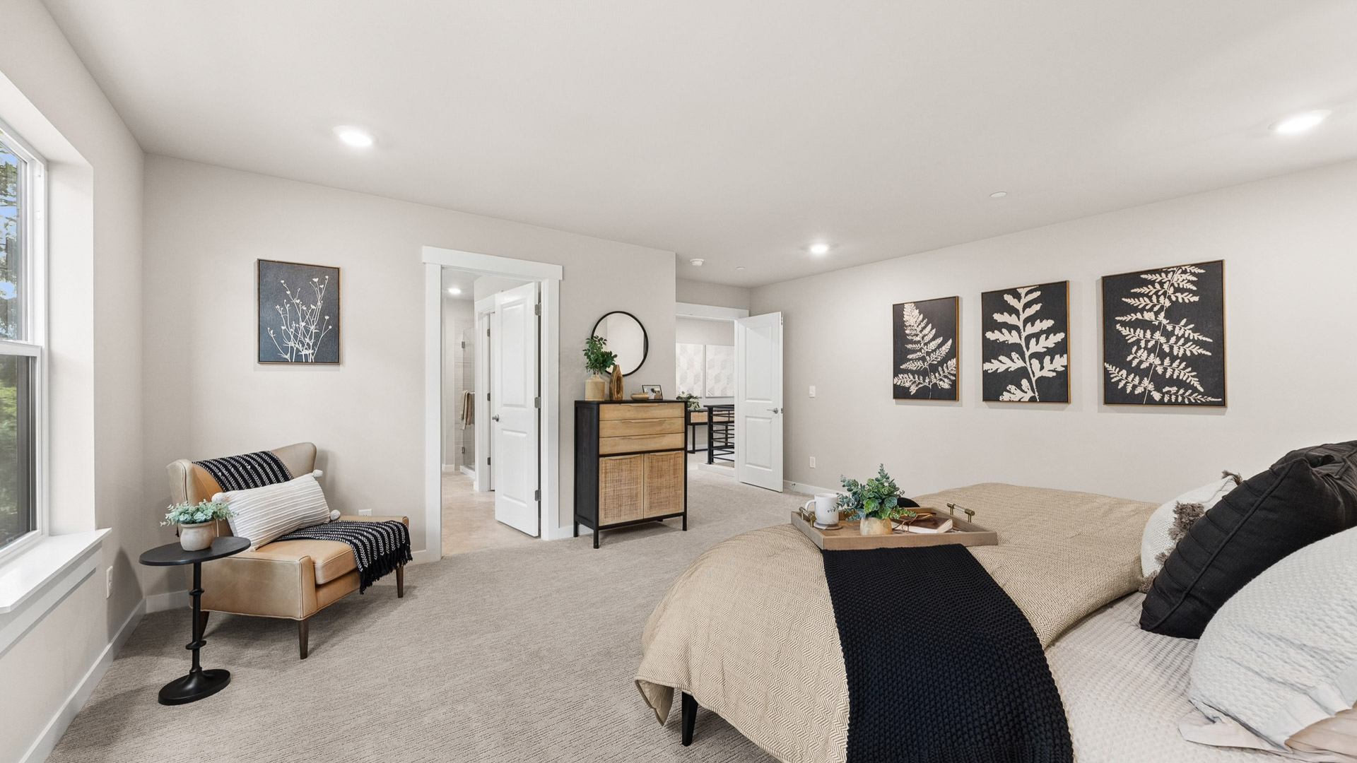 primary suite bedroom