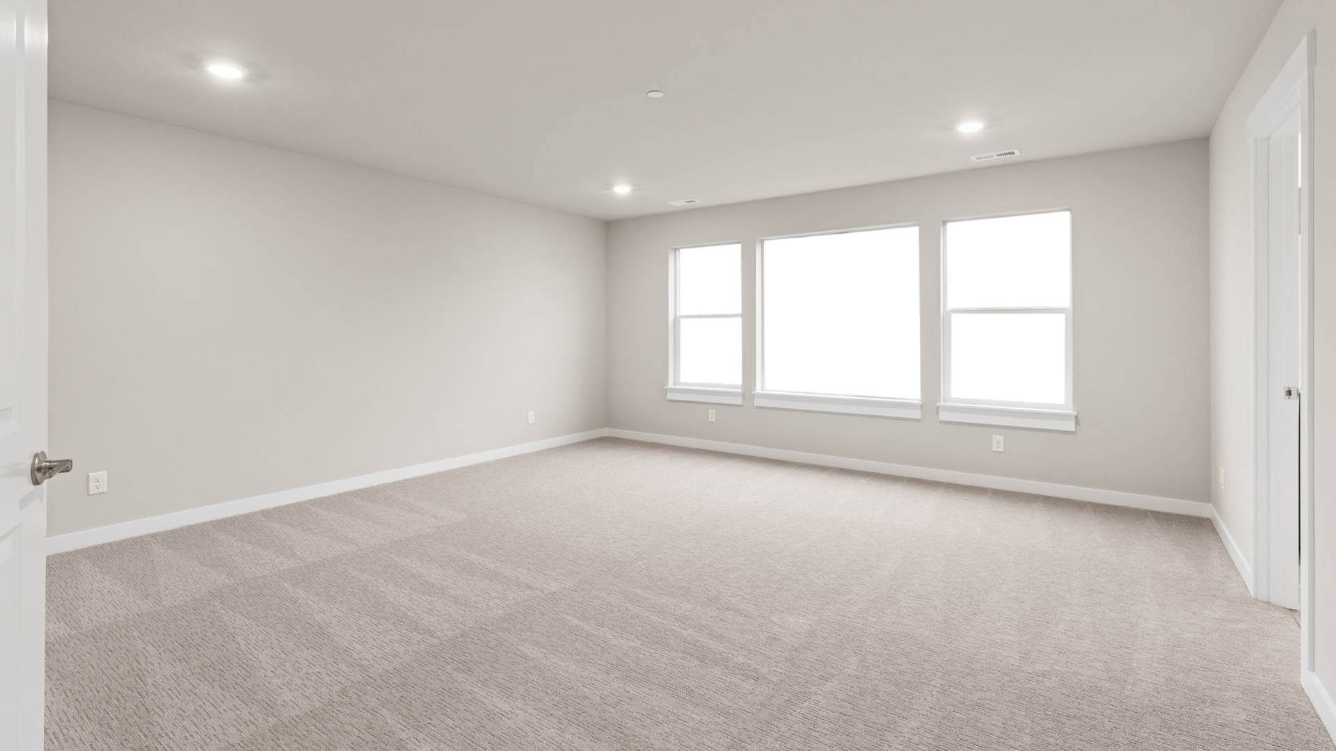 primary suite bedroom