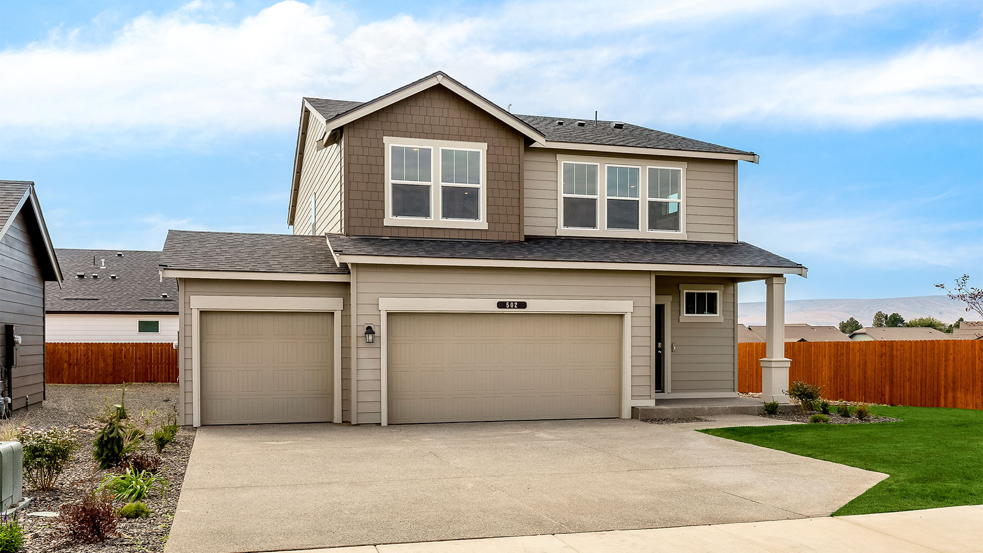 28808 77th Dr NW #105 exterior
