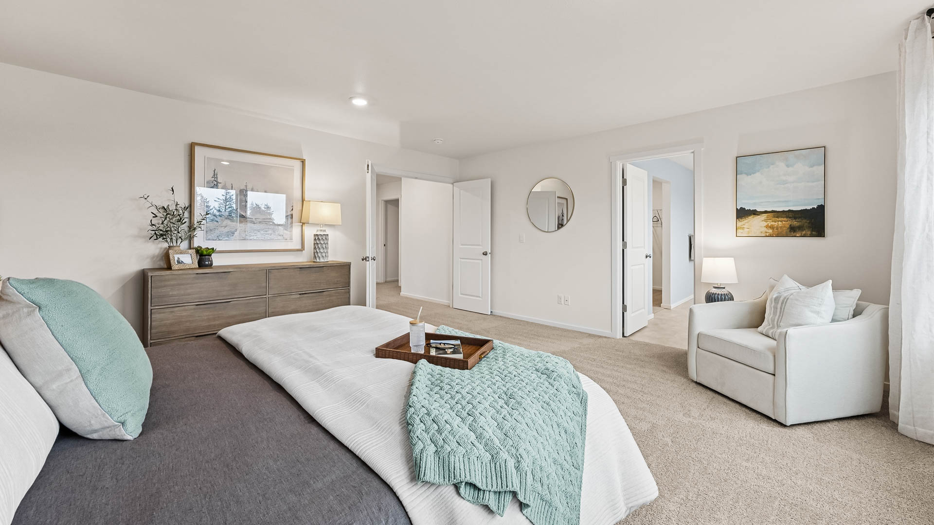 primary suite bedroom