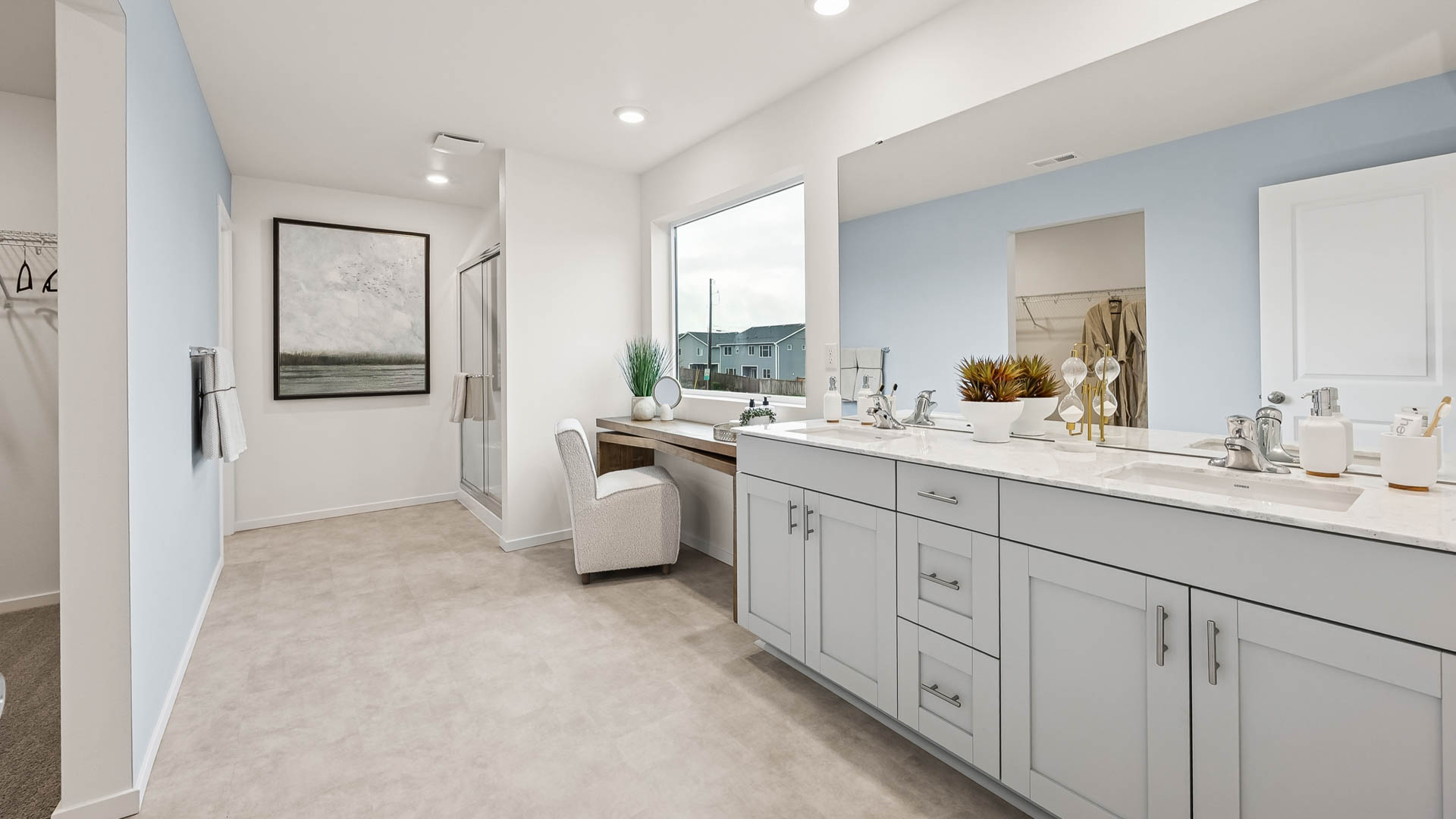 primary suite bathroom