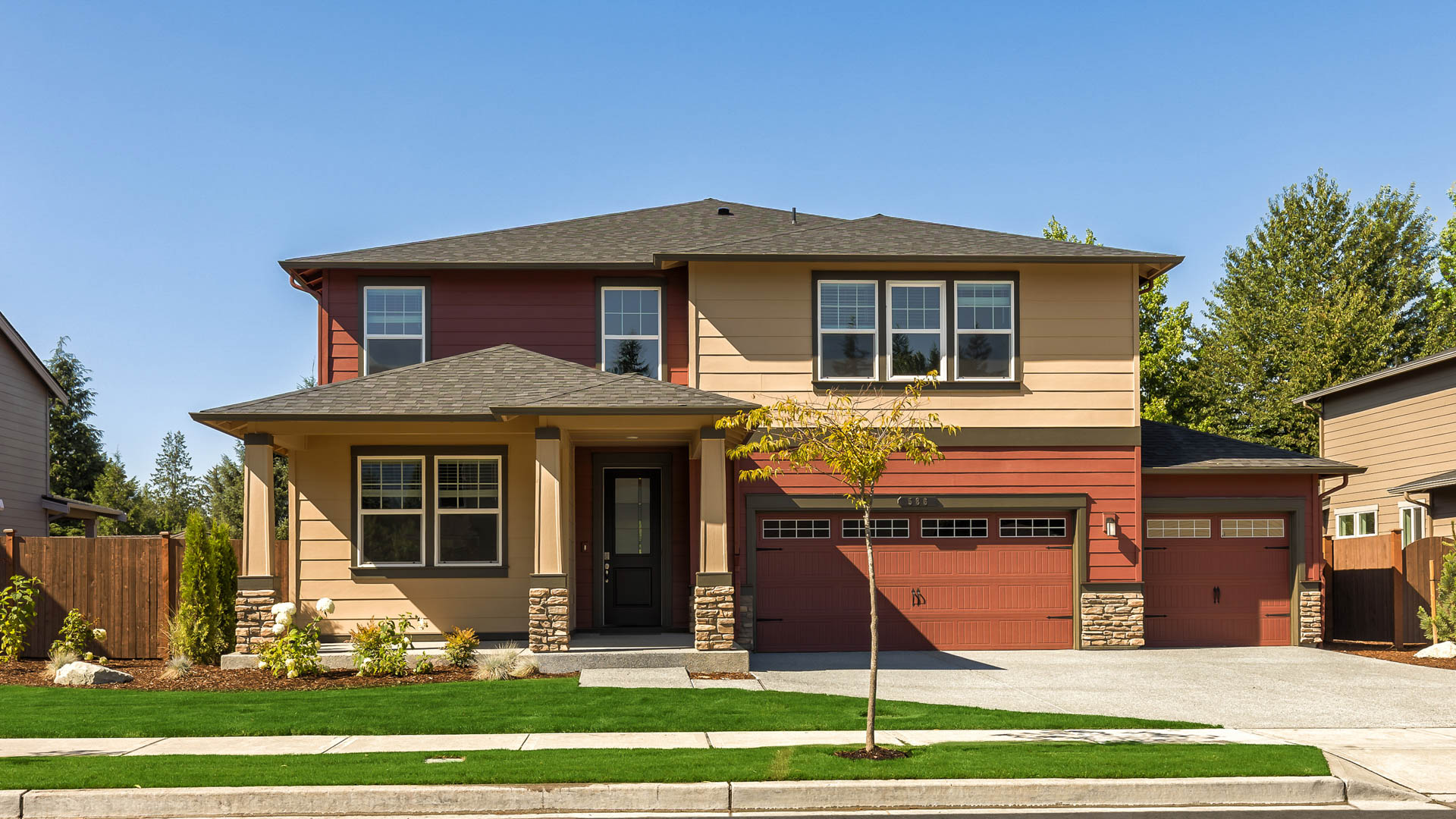 586 SE 11Th PL #11 exterior