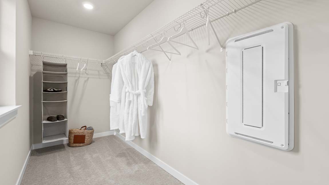 primary suite closet