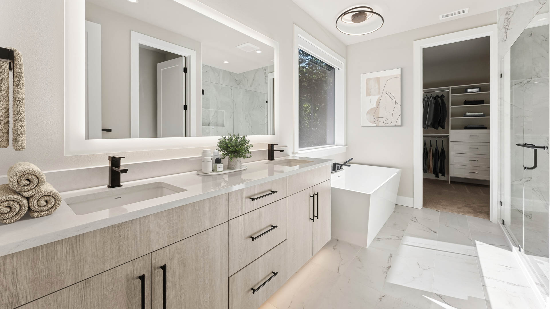 primary suite bathroom