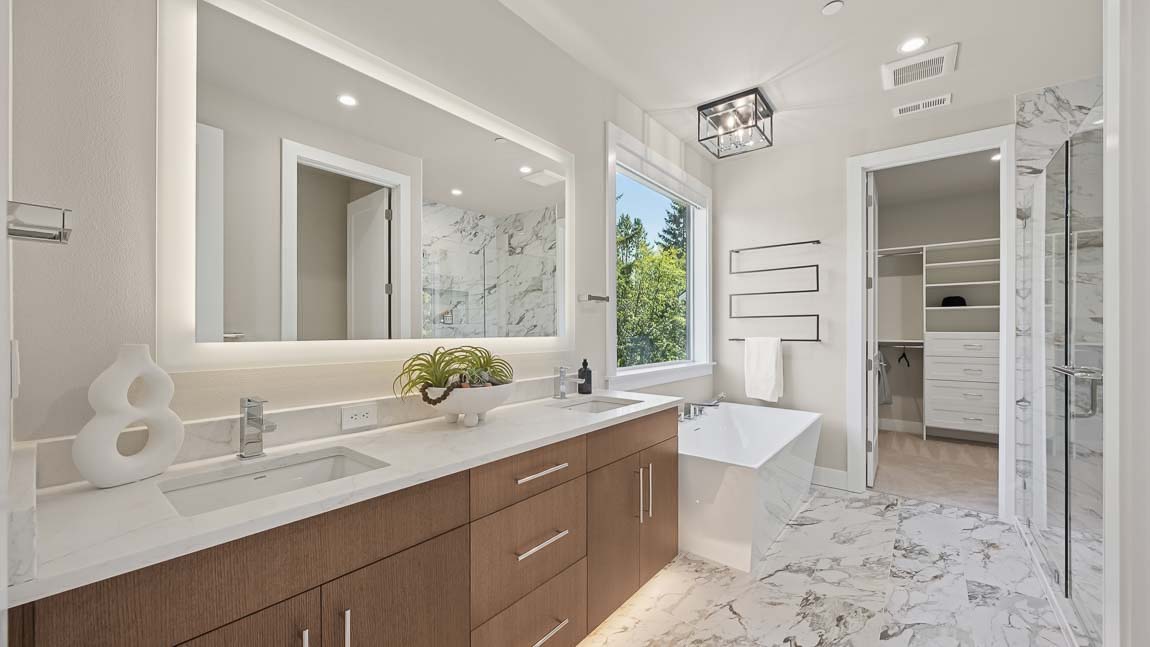 primary suite bathroom