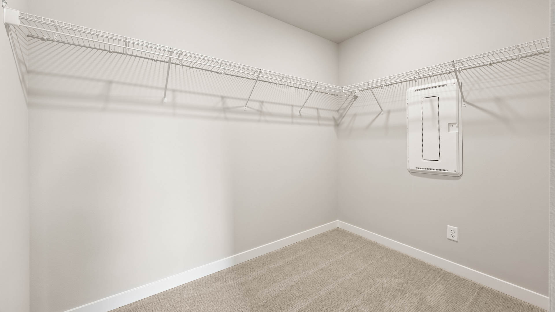 primary suite closet