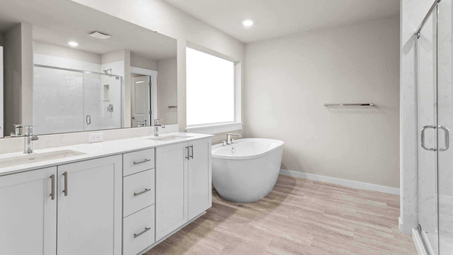 primary suite bathroom