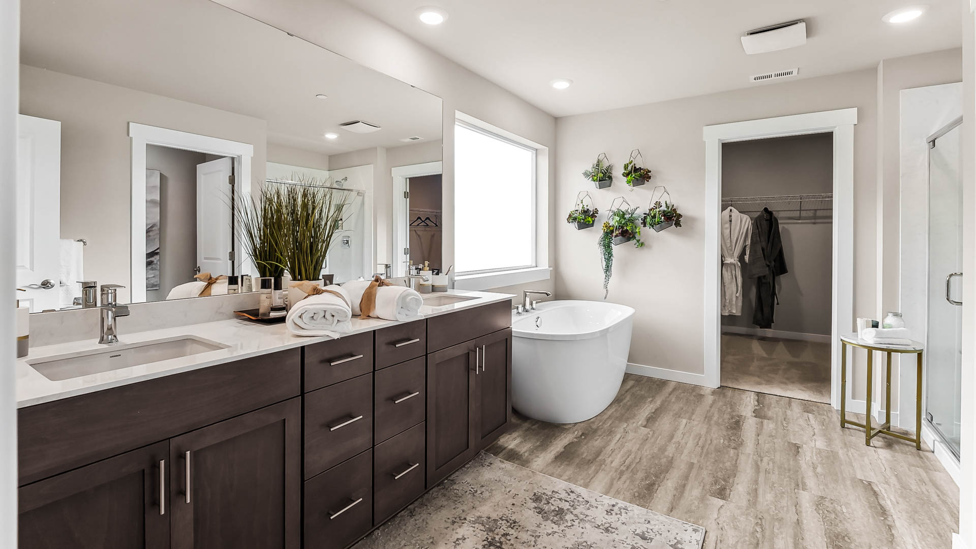 primary suite bathroom