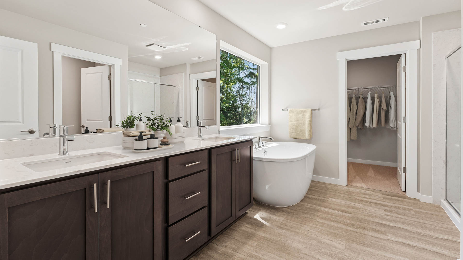 primary suite bathroom