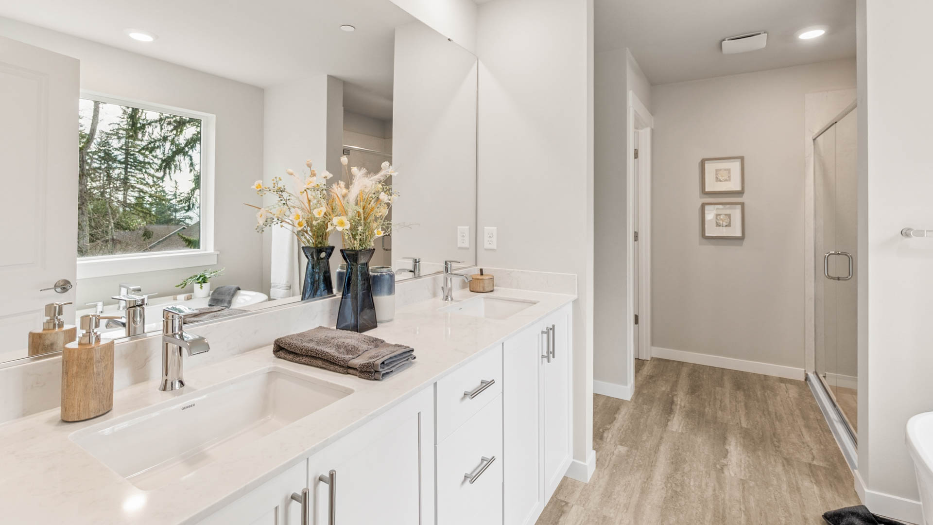 primary suite bathroom