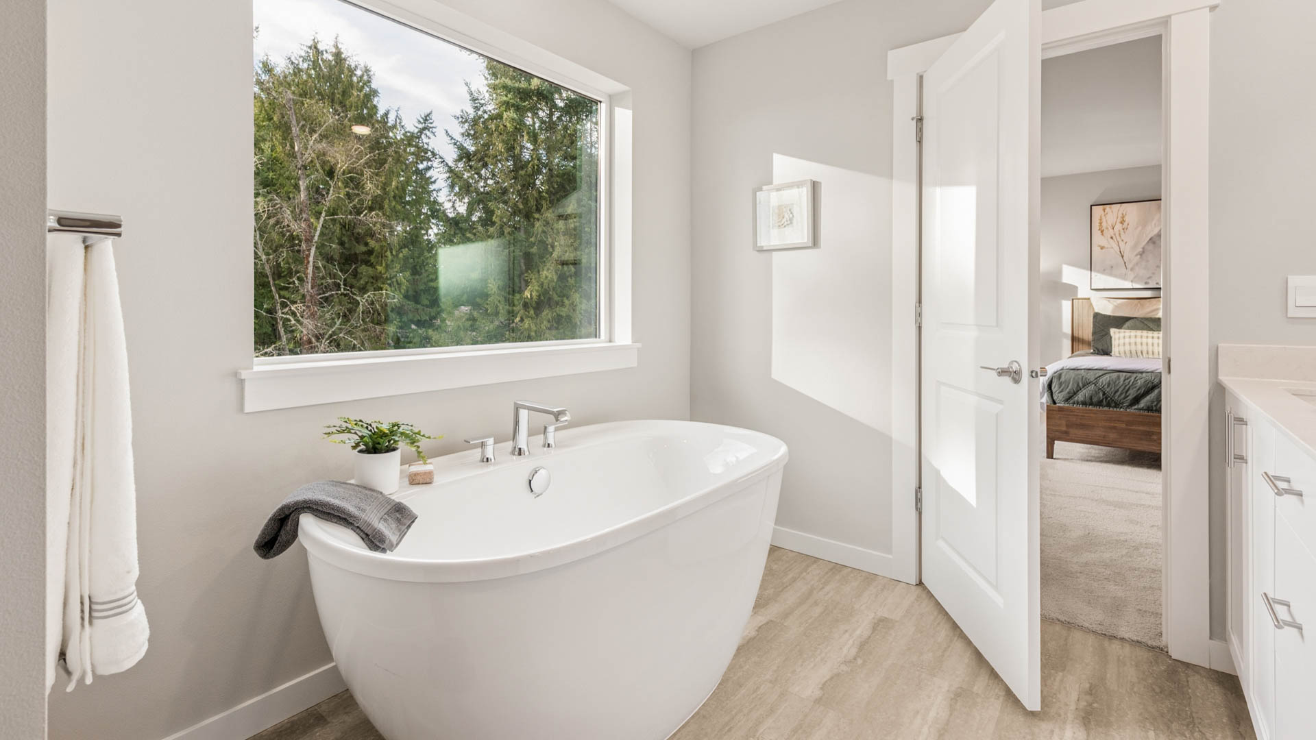 primary suite bathroom