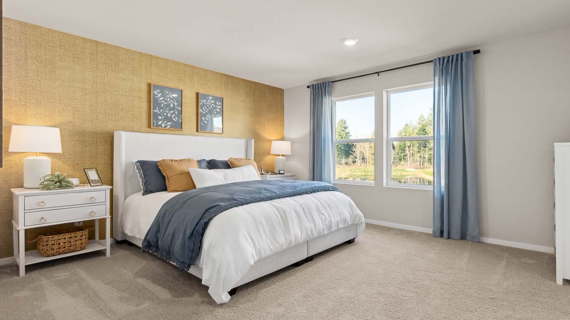 primary suite bedroom