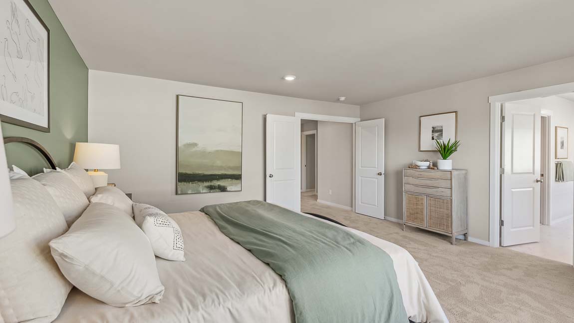 primary suite bedroom
