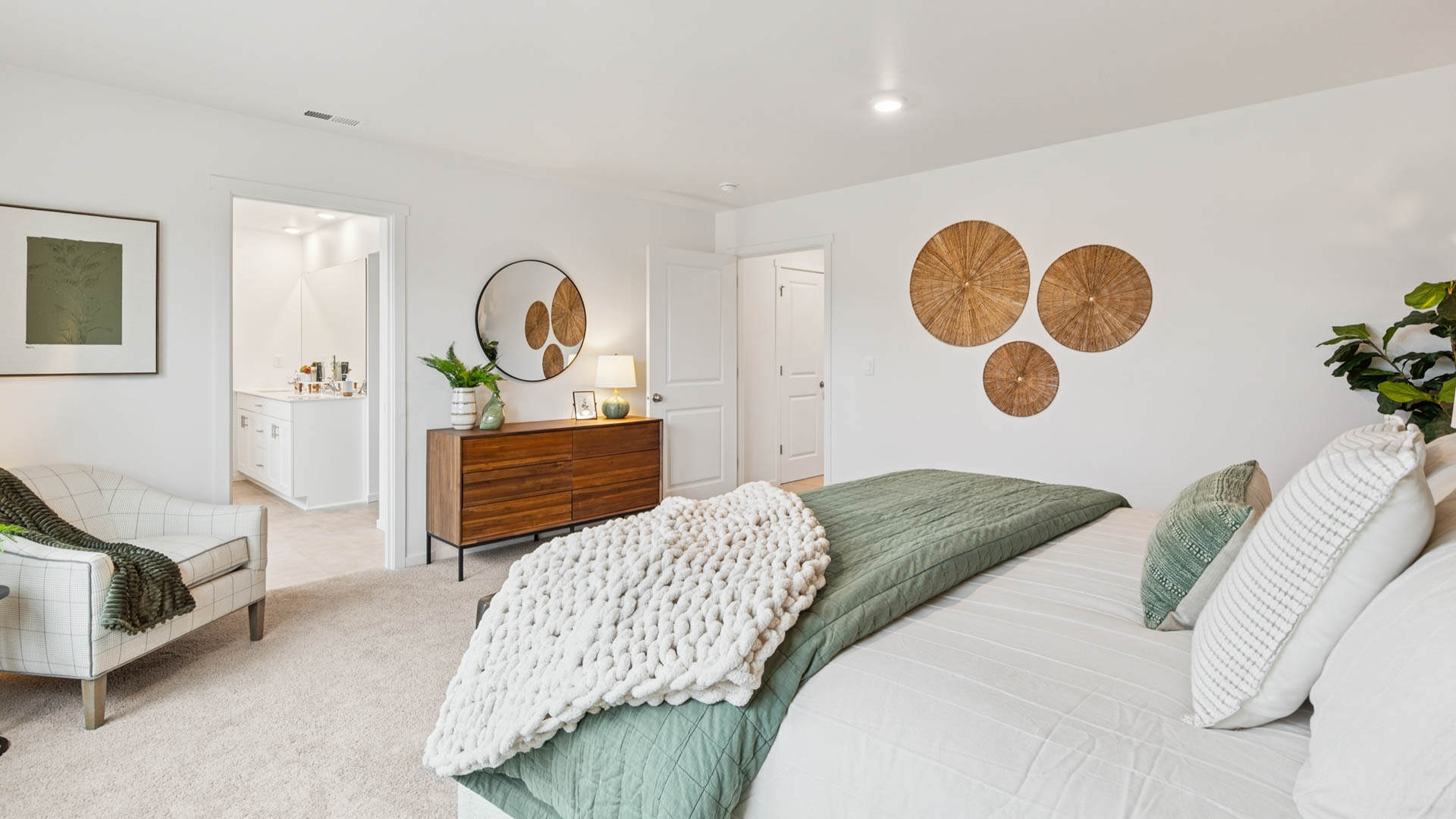 primary suite bedroom