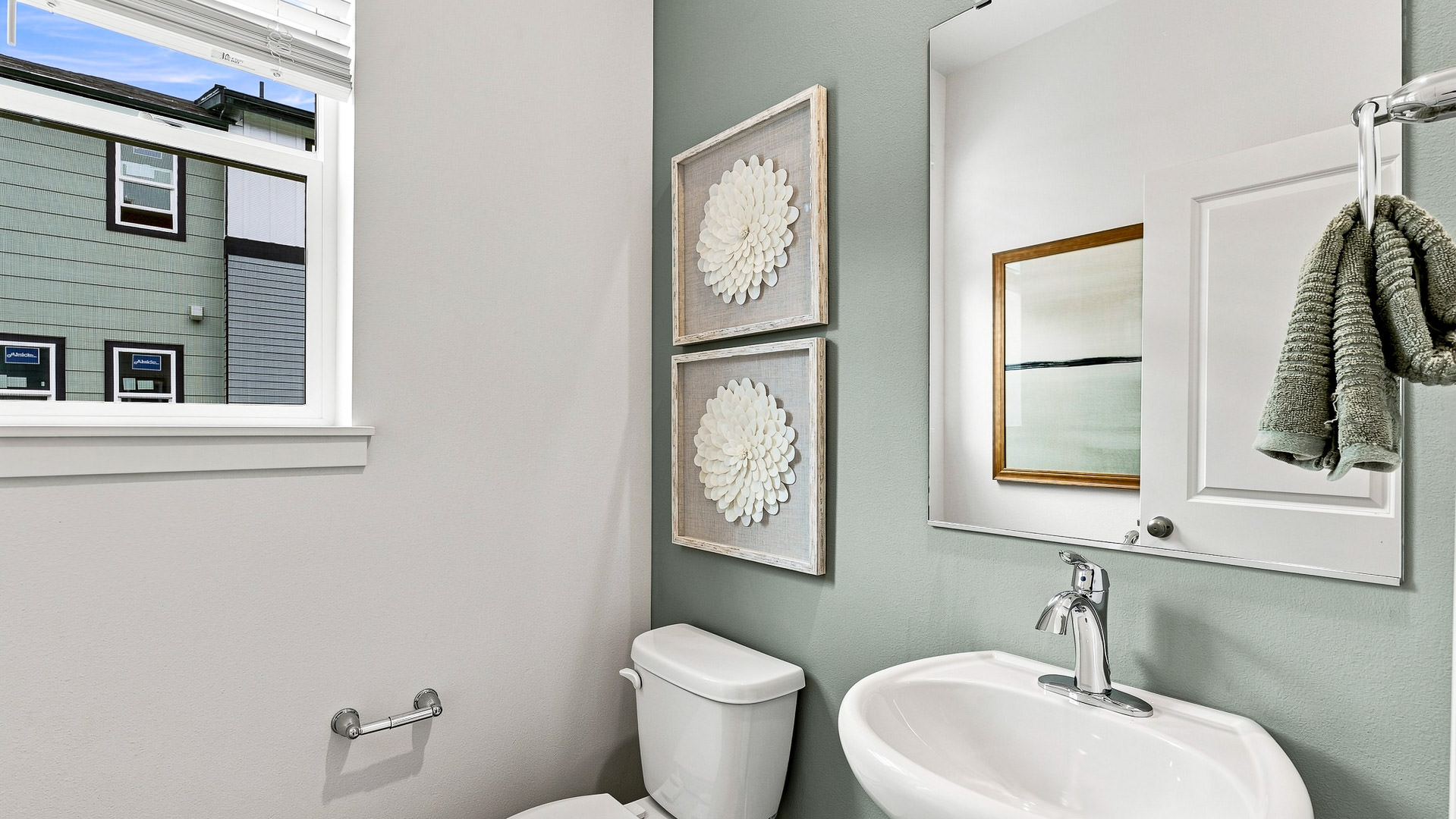 powder room
