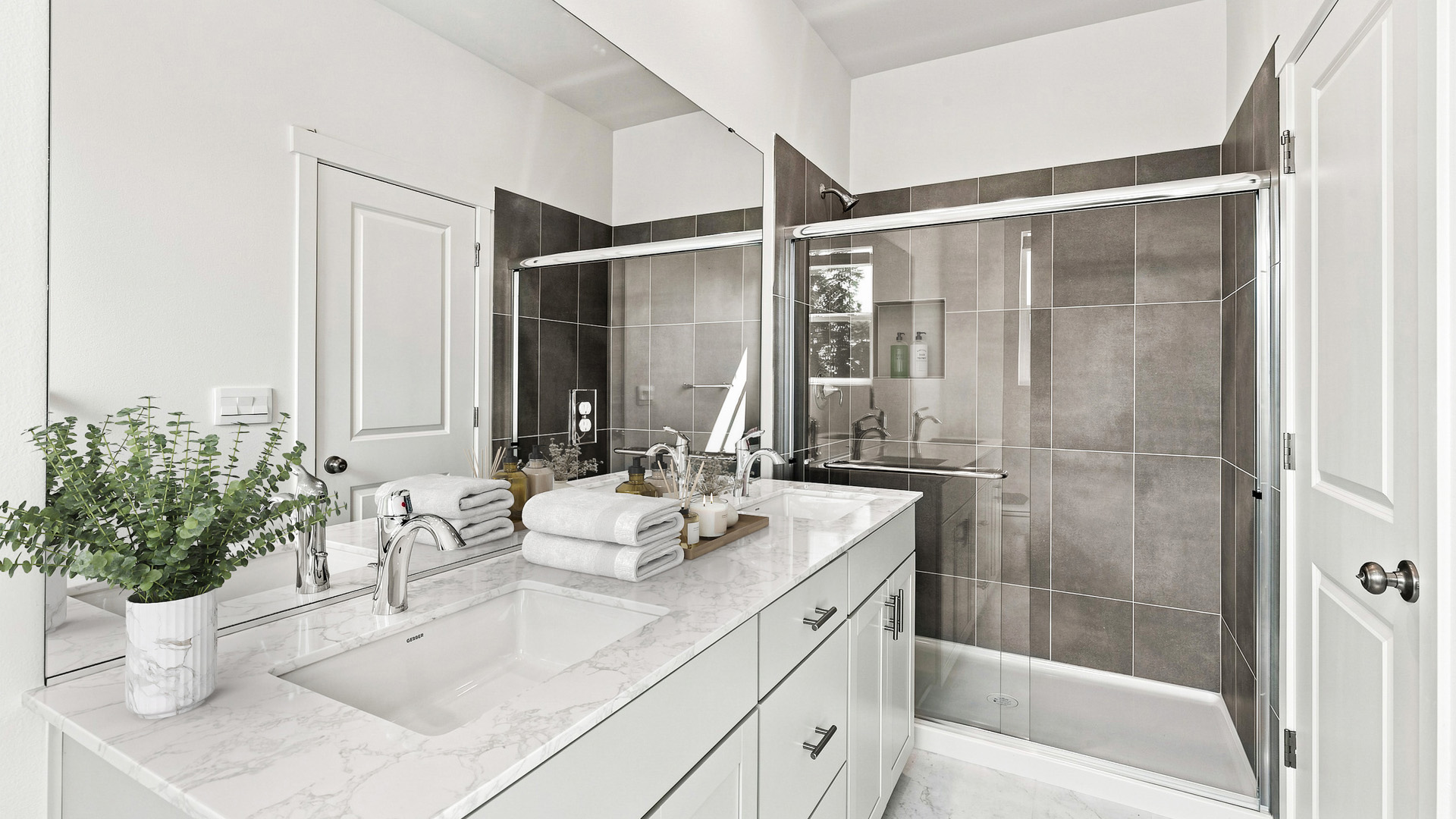 primary suite bathroom
