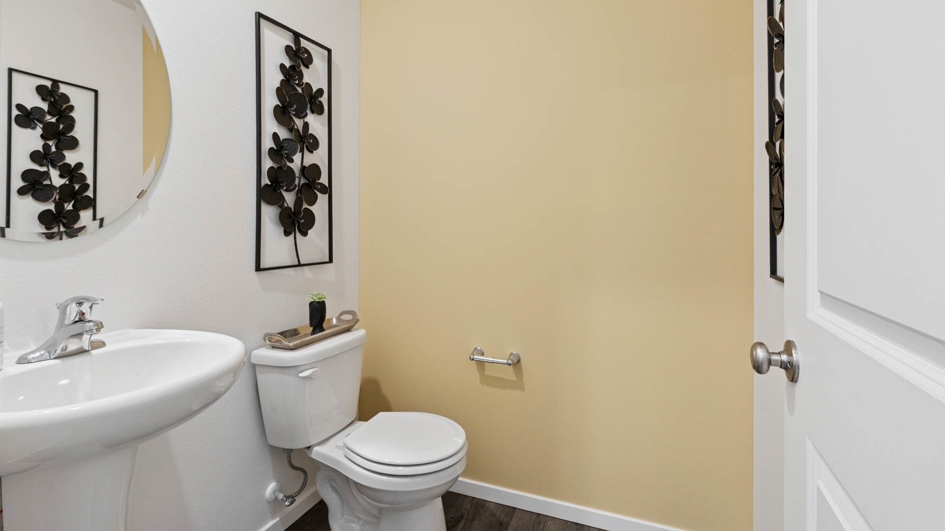 powder room