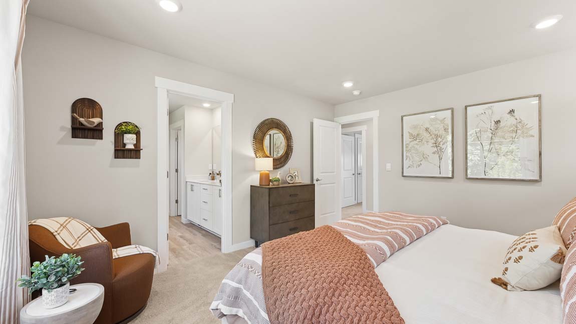 primary suite bedroom