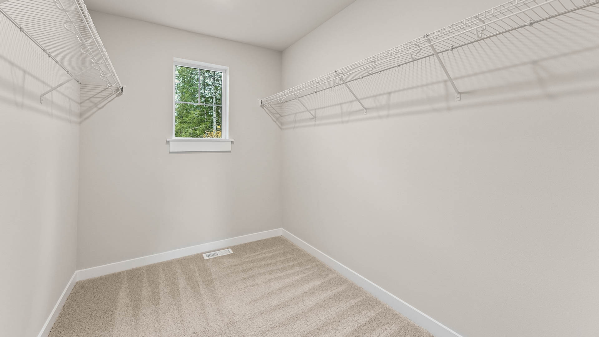 primary suite closet