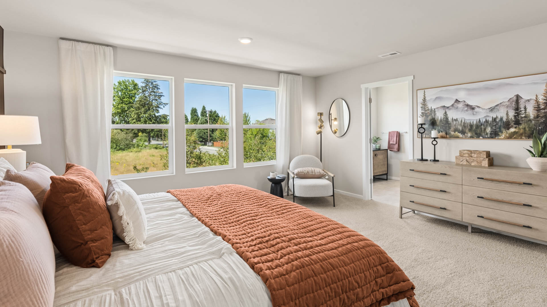 primary suite bedroom