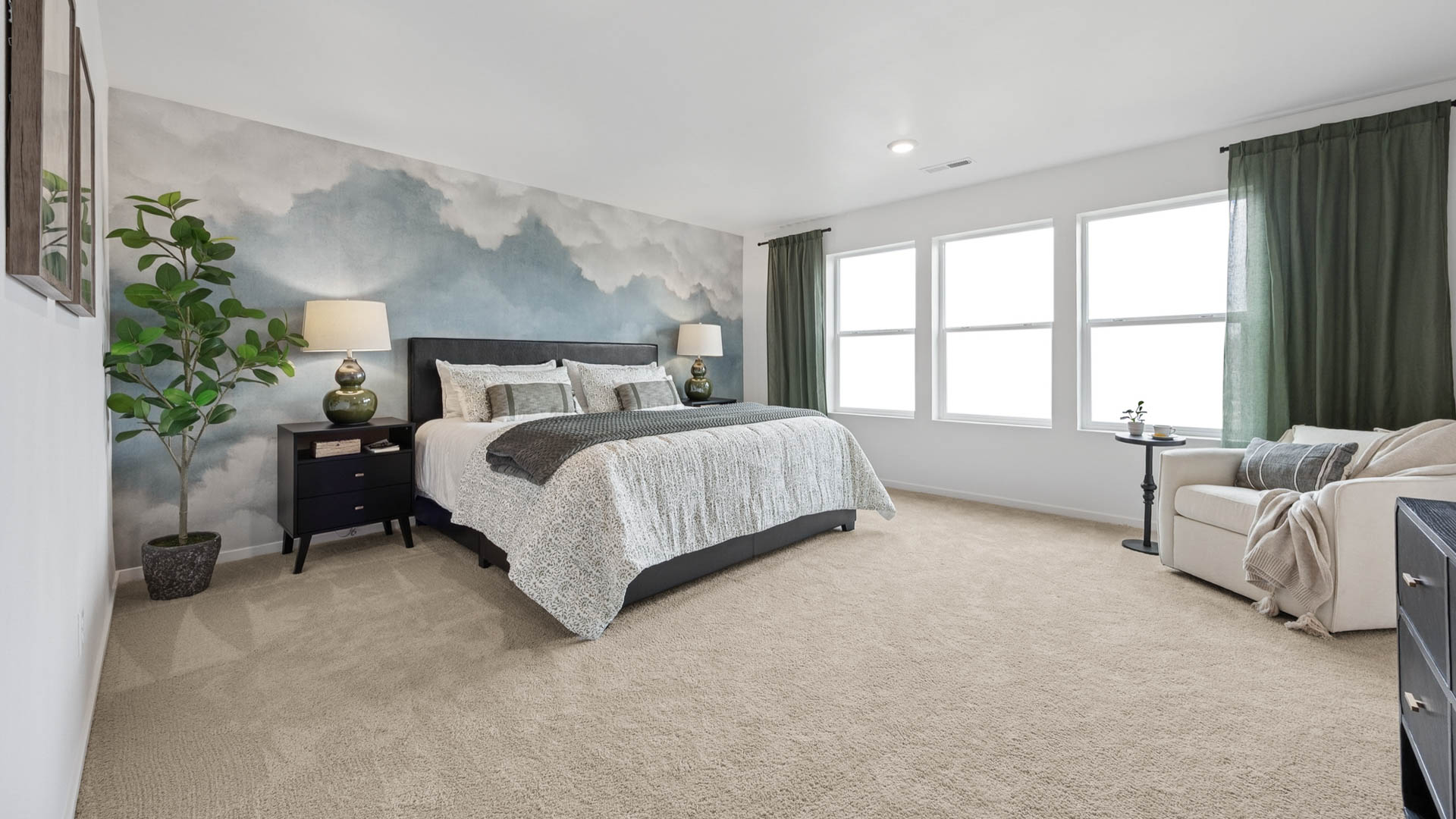 primary suite bedroom