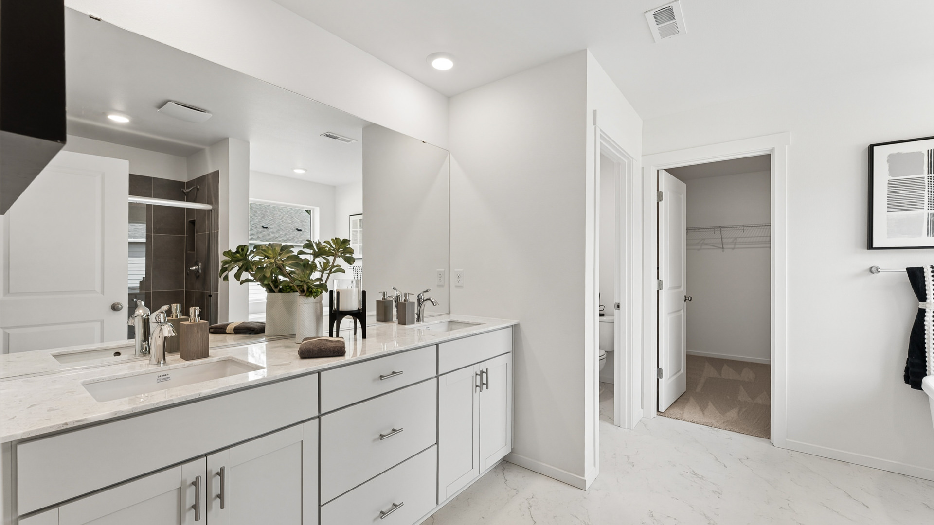 primary suite bathroom