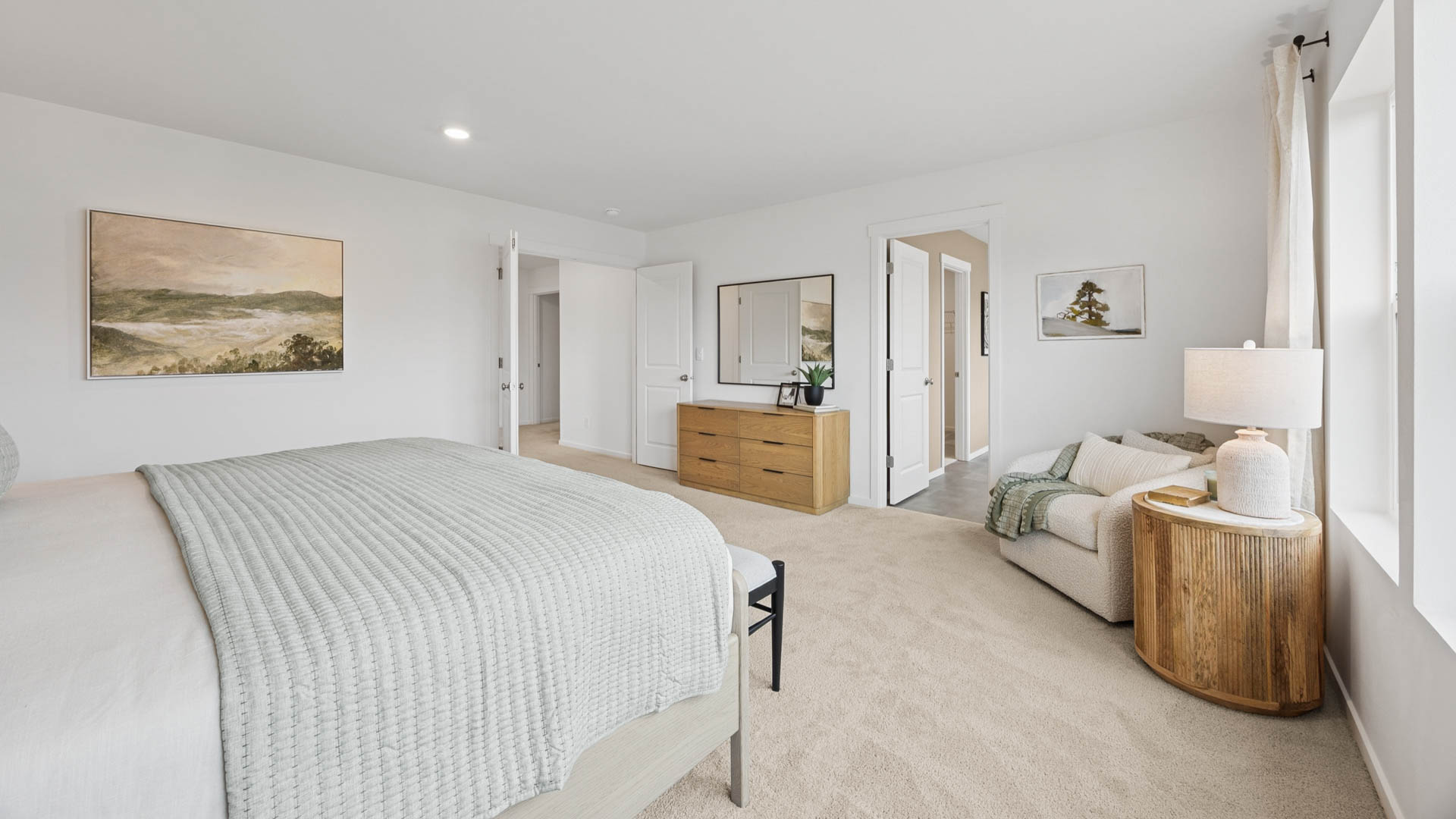 primary suite bedroom