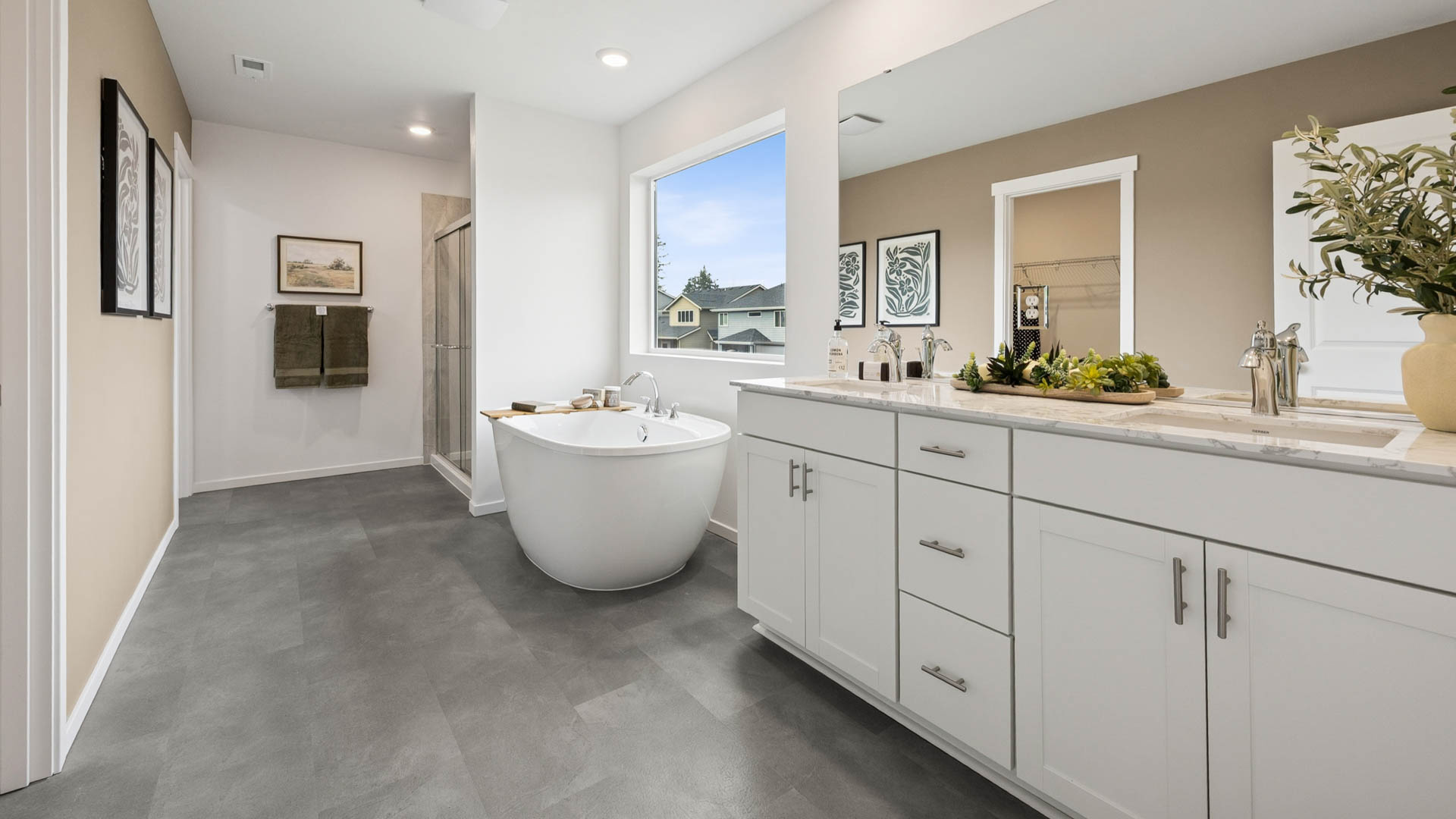 primary suite bathroom