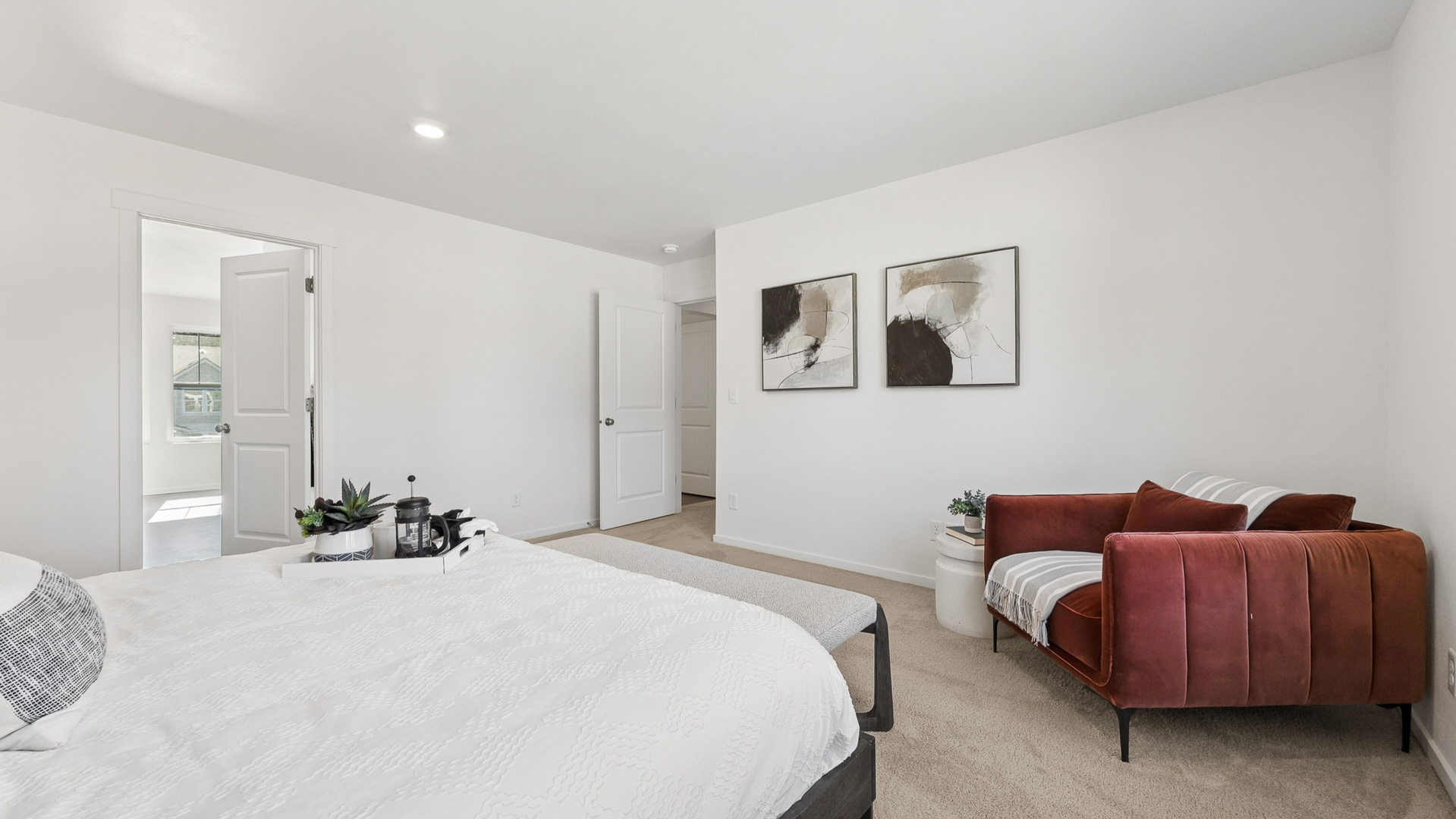 primary suite bedroom