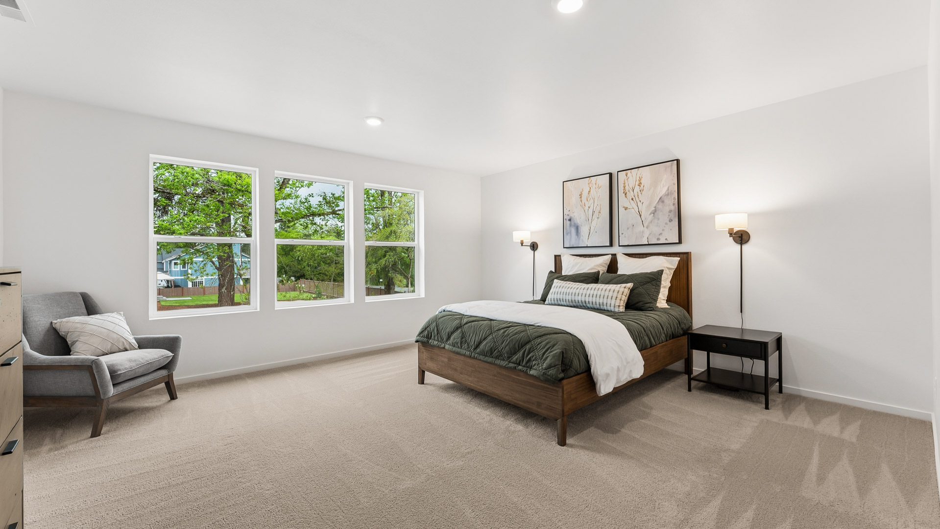 primary suite bedroom