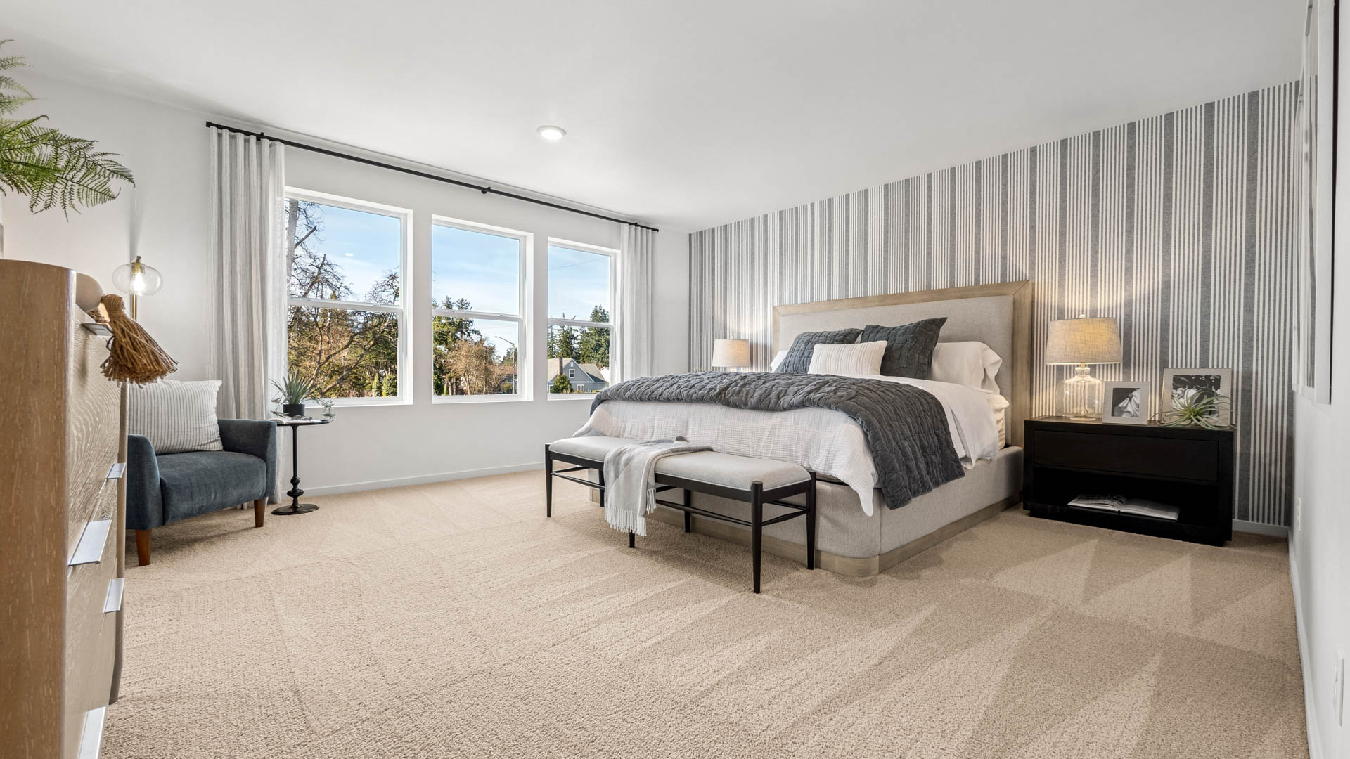 primary suite bedroom